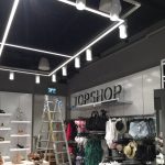 שלט ניאון TOPSHOP